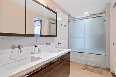 3737 Collins Ave #S-701, Miami Beach, FL 33140 - Photo 17