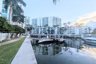 7900 Harbor Island Dr, North Bay Village, FL 33141 - Photo 21