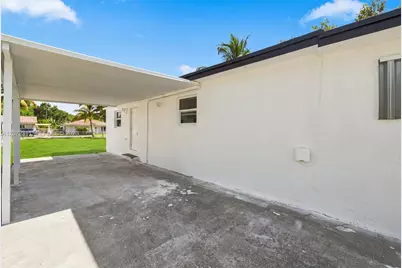 399 NW 98th St #399, Miami, FL 33150 - Photo 3