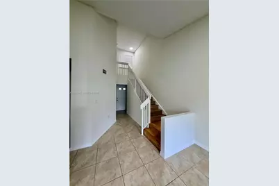 [Address not provided], West Palm Beach, FL 33409 - Photo 37