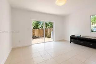 8503 SW 214th Way, Cutler Bay, FL 33189 - Photo 9