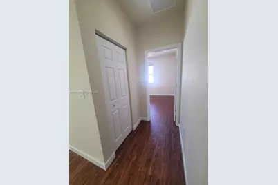 8935 W 35th Ln #8935, Hialeah, FL 33018 - Photo 21
