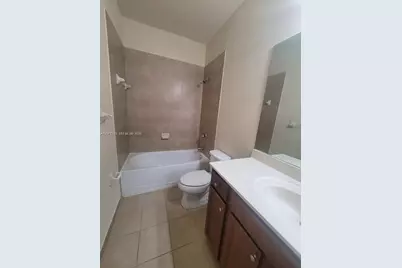8935 W 35th Ln #8935, Hialeah, FL 33018 - Photo 19