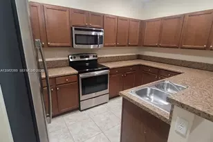8935 W 35th Ln, Hialeah, FL 33018 - Photo 27