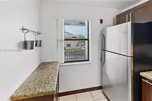 7670 SW 152nd Ave, Miami, FL 33193 - Photo 9