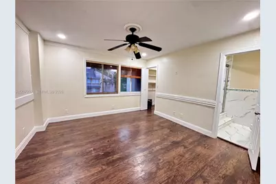 32 Wimbledon Lake Dr #221, Plantation, FL 33324 - Photo 23