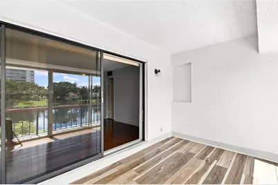 6511 Racquet Club Dr #46, Lauderhill, FL 33319 - Photo 21