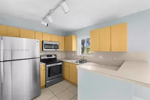 2930 SE 12th Rd, Homestead, FL 33035 - Photo 9