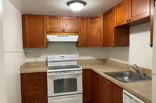 420 SW 12th Ave, Miami, FL 33130 - Photo 3