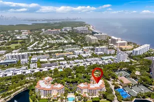 715 Crandon Blvd, Key Biscayne, FL 33149 - Photo 1