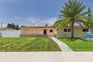 9601 SW 183rd St, Palmetto Bay, FL 33157 - Photo 3