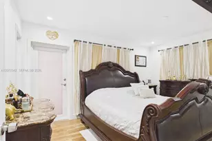9601 SW 183rd St, Palmetto Bay, FL 33157 - Photo 13