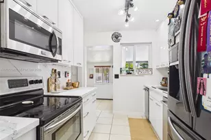 9601 SW 183rd St, Palmetto Bay, FL 33157 - Photo 9