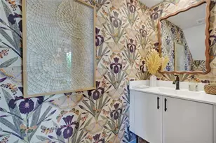 8166 NW 42nd St, Doral, FL 33166 - Photo 17