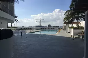 1750 N Bayshore Dr, Miami, FL 33132 - Photo 23