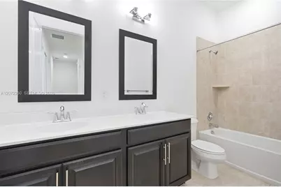 12441 NW 18th Ct, Pembroke Pines, FL 33028 - Photo 27