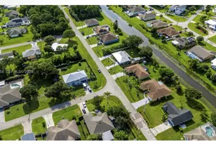 232 SW Carter Ave, Port Saint Lucie, FL 34983 - Photo 3