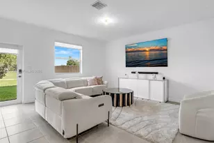 2832 SE 23rd Ave, Homestead, FL 33035 - Photo 11