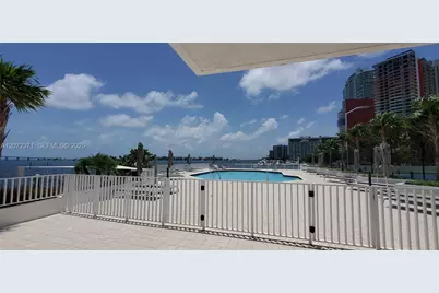 200 SE 15th Rd #16H, Miami, FL 33129 - Photo 5