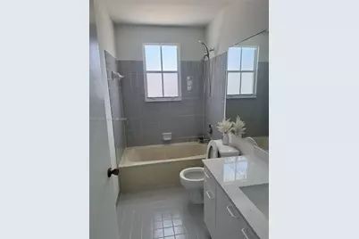 6733 Bayfront Dr, Margate, FL 33063 - Photo 13