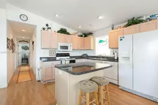 11 Flamingo Rd, Key Largo, FL 33037 - Photo 9