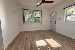277 NE 55th St, Miami, FL 33137 - Photo 11