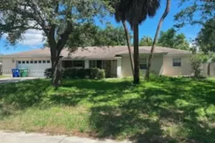 4011 W Angeles St, Tampa, FL 33629 - Photo 1