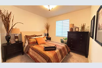 8388 NW 49th St, Doral, FL 33166 - Photo 23