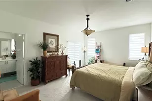 8388 NW 49th St, Doral, FL 33166 - Photo 15