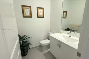 8388 NW 49th St, Doral, FL 33166 - Photo 9