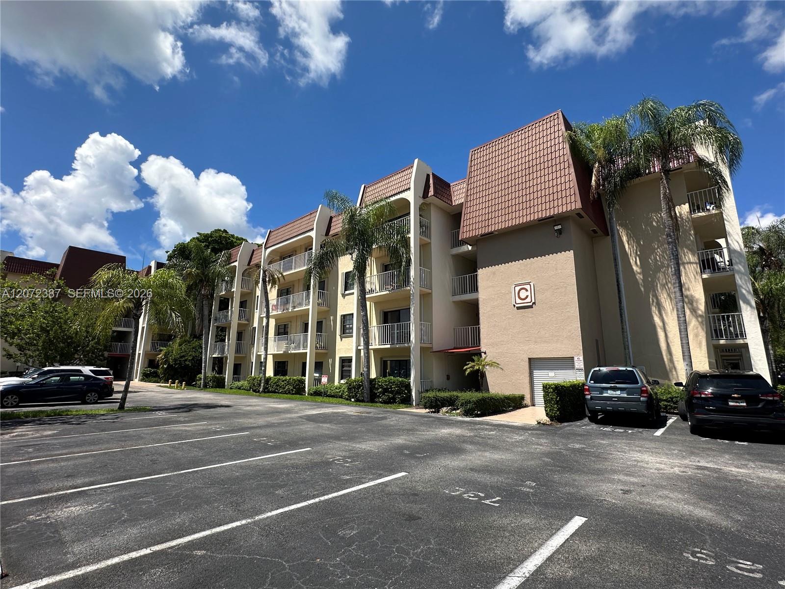 9301 SW 92nd Ave #C320 - 9301 SW 92nd Ave #C320, Miami, FL 33176 Luxury Property | Jose Angel Pina