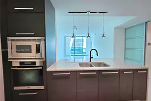 900 Biscayne Blvd, Miami, FL 33132 - Photo 5