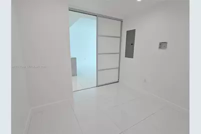 900 Biscayne Blvd #4210, Miami, FL 33132 - Photo 23