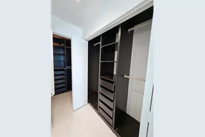 900 Biscayne Blvd #4210, Miami, FL 33132 - Photo 13