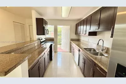 1540 SW 5th Pl #1, Fort Lauderdale, FL 33312 - Photo 9