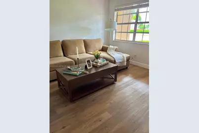 10468 NW 8th St #102, Pembroke Pines, FL 33026 - Photo 3