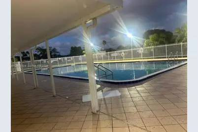 7211 NW 76th St, Tamarac, FL 33321 - Photo 37