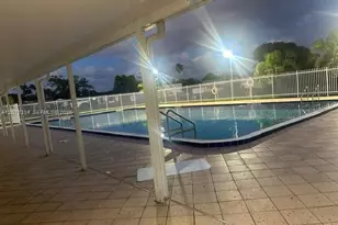 7211 NW 76th St, Tamarac, FL 33321 - Photo 37