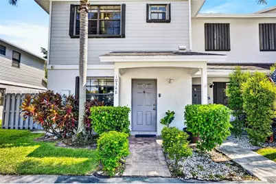 10348 NW 3rd St, Pembroke Pines, FL 33026 - Photo 3