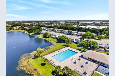10348 NW 3rd St, Pembroke Pines, FL 33026 - Photo 53