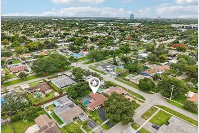 1812 N 45th Ave, Hollywood, FL 33021 - Photo 29