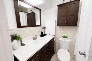 1812 N 45th Ave, Hollywood, FL 33021 - Photo 19