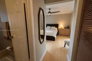 1812 N 45th Ave, Hollywood, FL 33021 - Photo 13