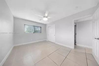 8801 SW 17th St, Miami, FL 33165 - Photo 25