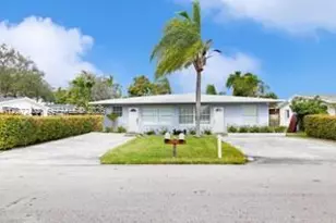 1031 SW 3rd St, Hallandale Beach, FL 33009 - Photo 1