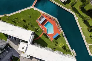 2903 Point E Dr, Aventura, FL 33160 - Photo 31