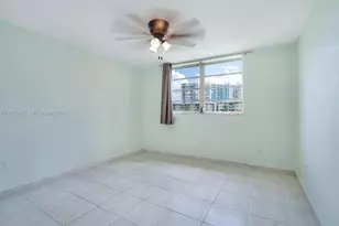 2903 Point E Dr, Aventura, FL 33160 - Photo 11