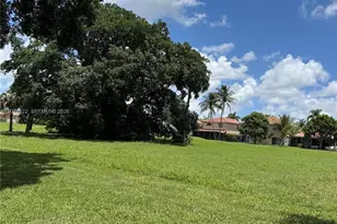 3450 N Pinewalk Dr N, Margate, FL 33063 - Photo 3