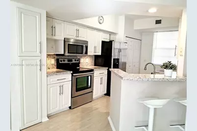 3215 NE 184 St #14302, Aventura, FL 33160 - Photo 3