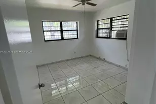 505 NE 142nd St, North Miami, FL 33161 - Photo 15